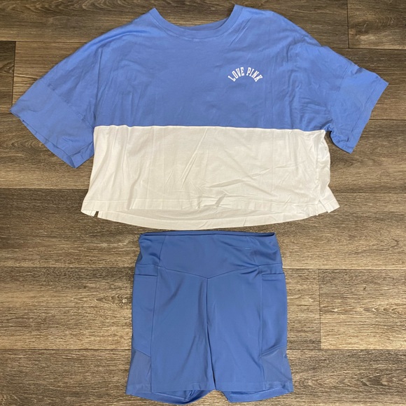 VICTORIA'S SECRET Blue short tights & matching  T-shirt size Large - Picture 2 of 11